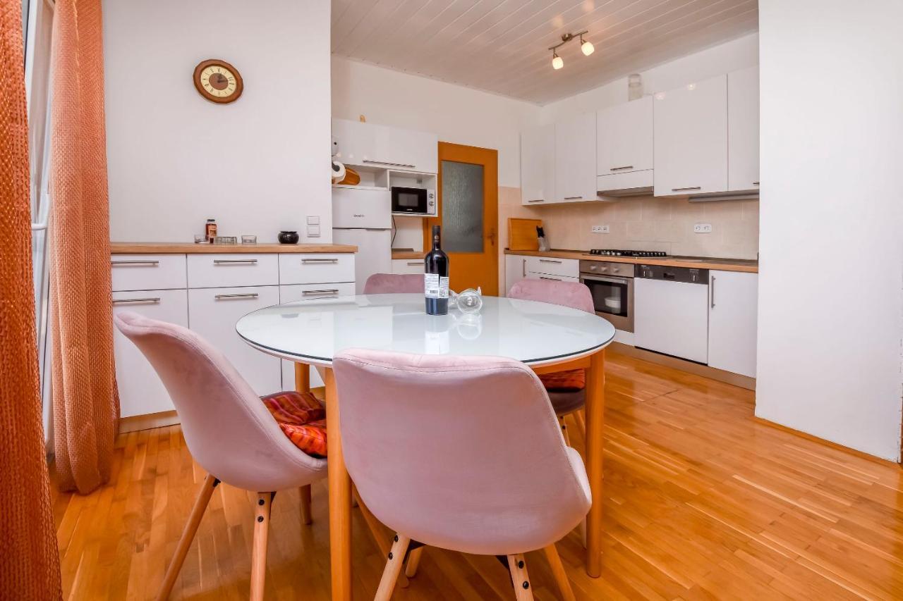 Apartment Bosiljka Rogoznica  Exteriör bild