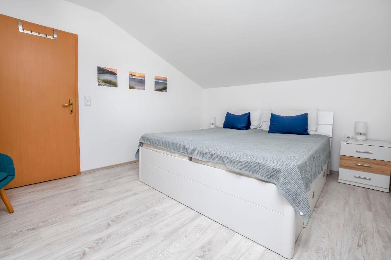 Apartment Bosiljka Rogoznica  Exteriör bild